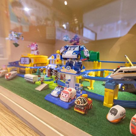 Fun Kids B&B Hualien Extérieur photo